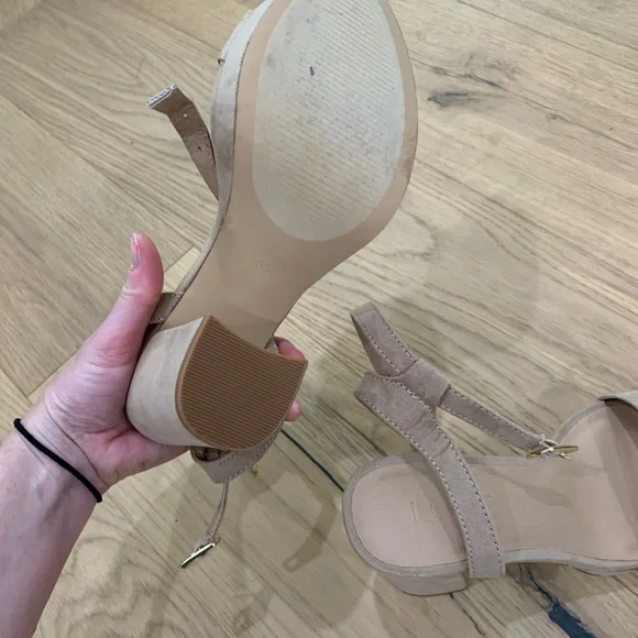 LOFT Ankle Strap Block Heels - Picture 3 of 5